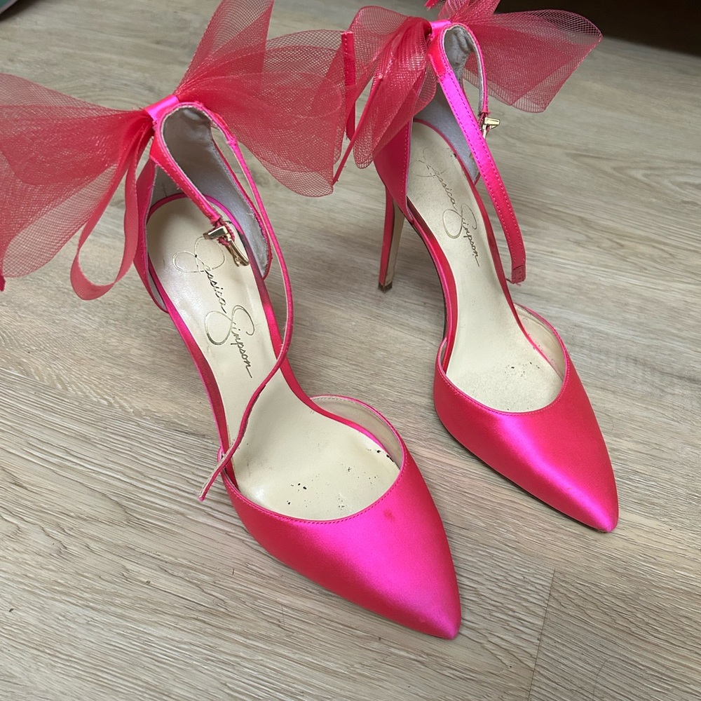 Jessica Simpson Vibrant Pink Heels with Tulle Bows